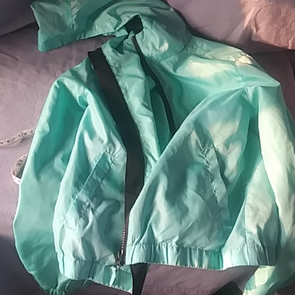 Justice Jacket - Picture 7 of 7